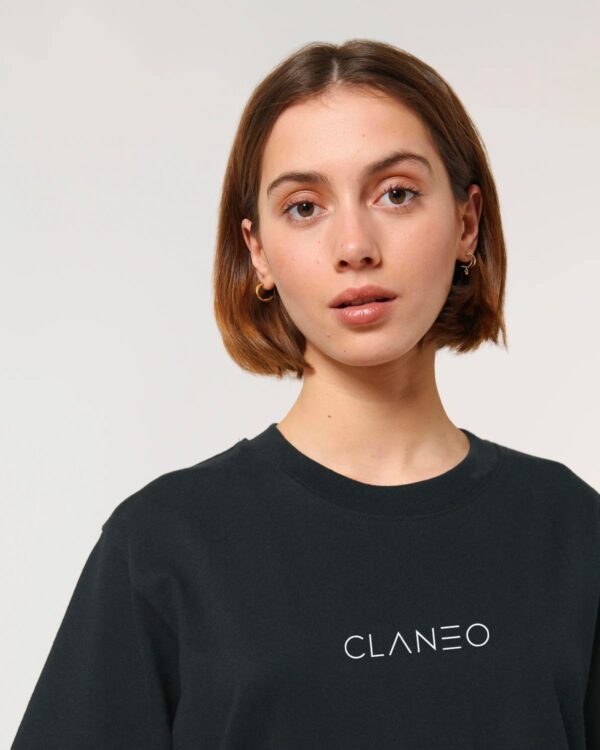 Heavy Beauty T-Shirt mit dem Claneo-Logo in der Mitte – Bild 4