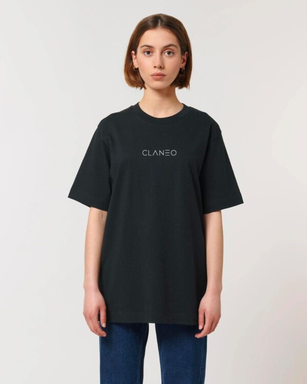 Heavy Beauty T-Shirt mit dem Claneo-Logo in der Mitte – Bild 9